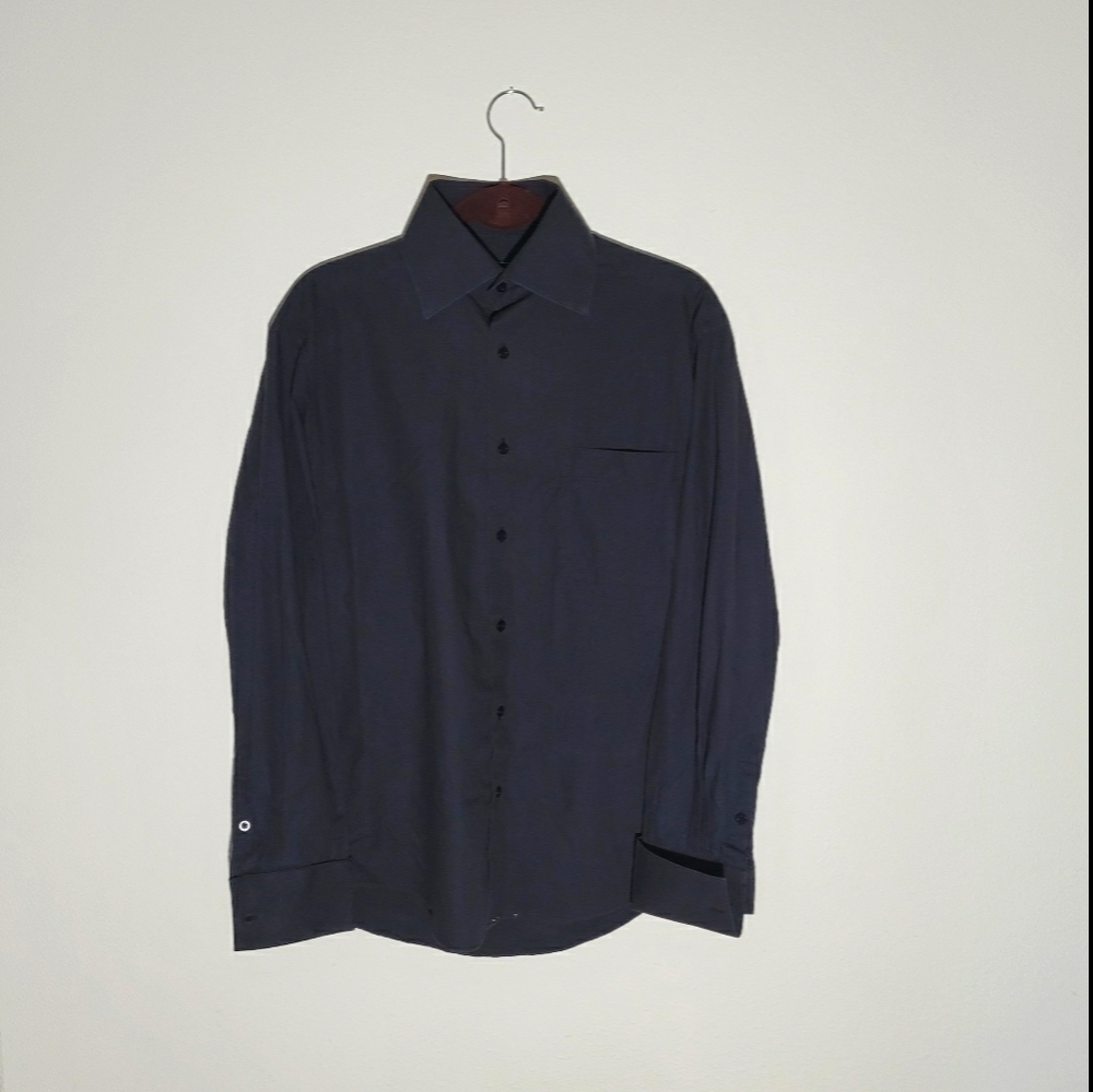 (Bundle all L & XL) sleek button down shirt!!!